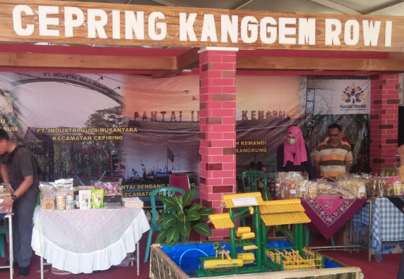 Stand Bersama Kecamatan Ringinarum di Pekan Raya Kendal 2022