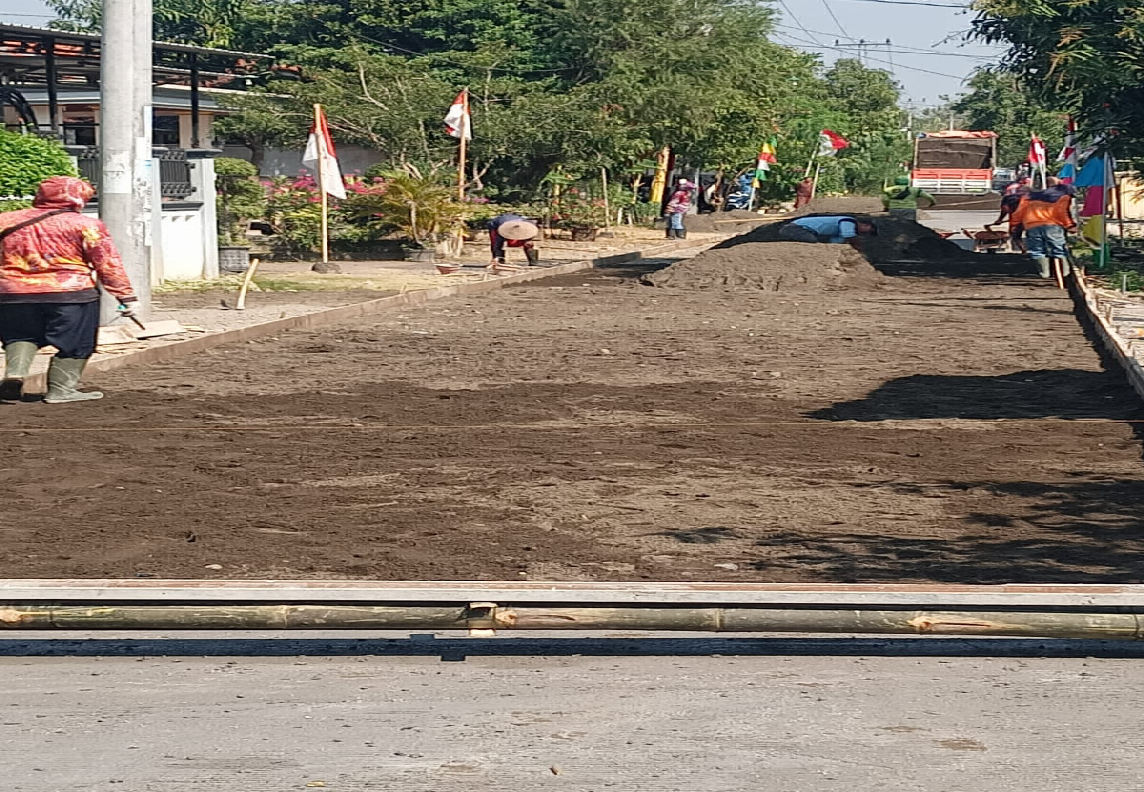 Margomulyo Pembangunan Rabat Beton Jalan Dwarawati