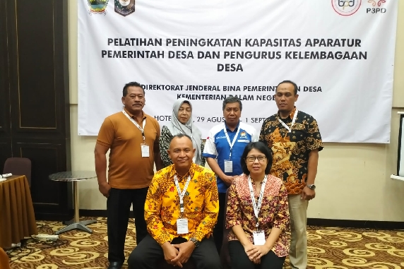 Peningkatan Kapasitas Aparatur Dan Kelembagaan Desa